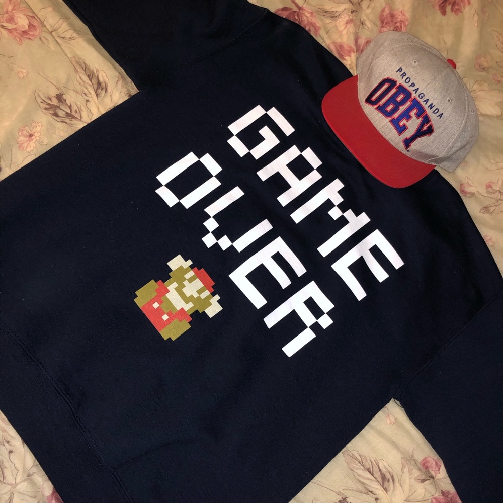 Fashion sweater with obey SnapBack